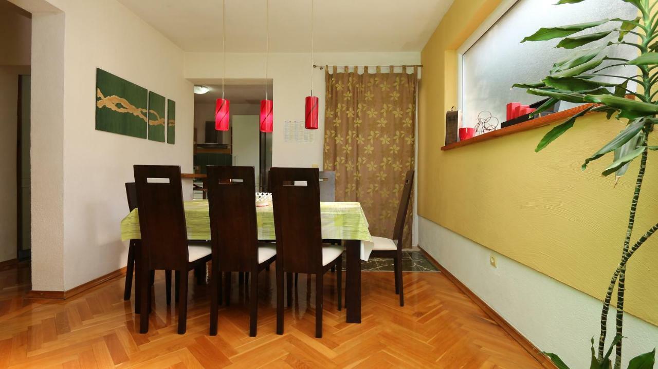 House Lipo Hotel Makarska Exterior photo